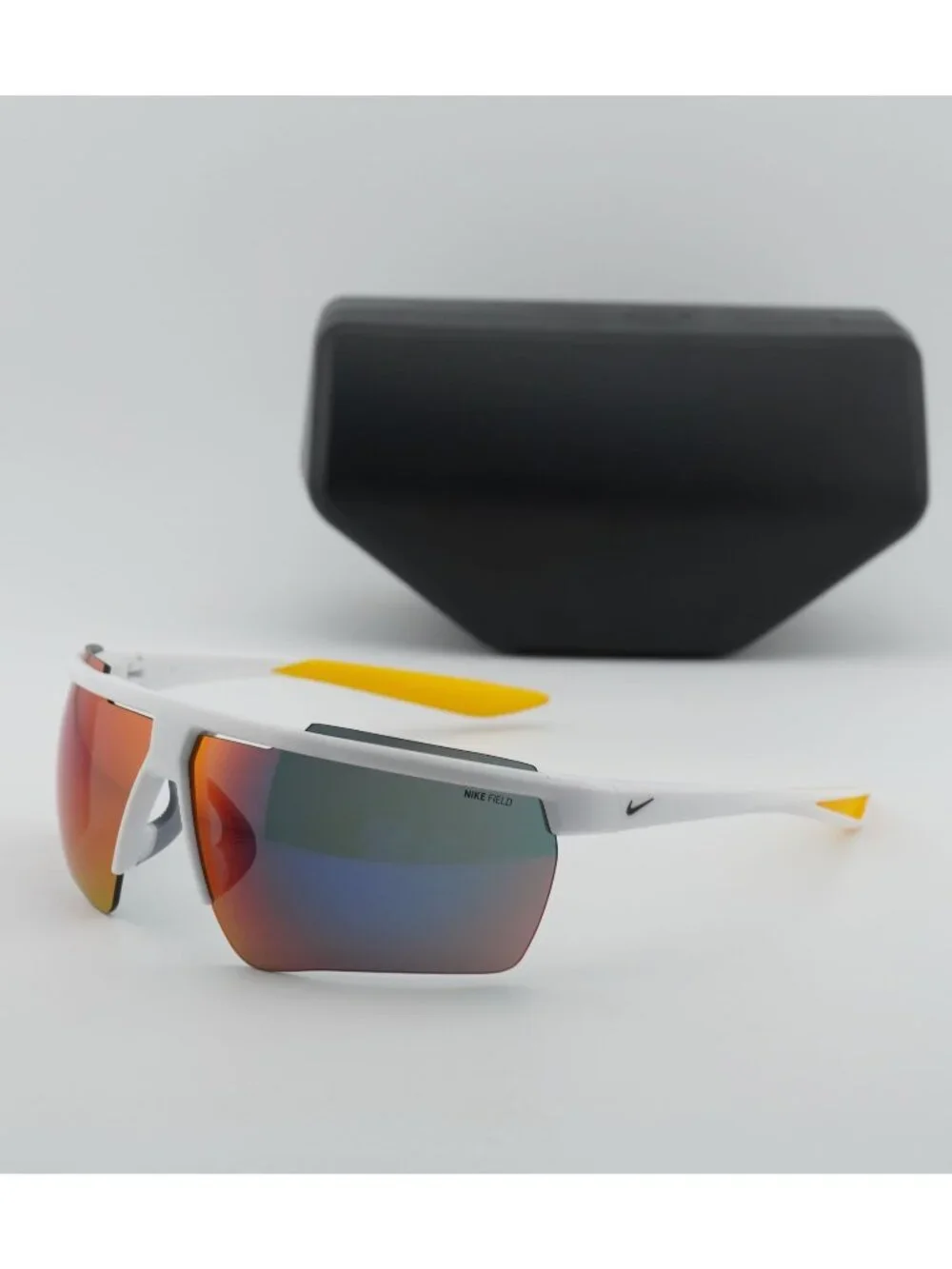 NIKE WINDSHIELD 20 CW1287 106 Shield Sunglasses - White / Field Tint